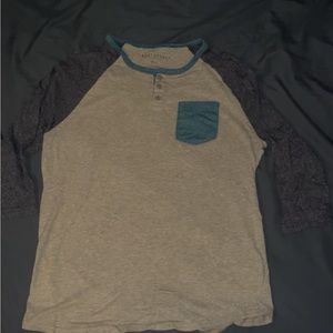 Aeropostale Henley shirt